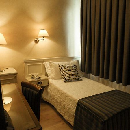 Hotel I Gigli โนลา ภายนอก รูปภาพ